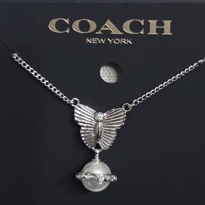 Coach Signature Heritage Butterfly Pearl Short Pendant Necklace